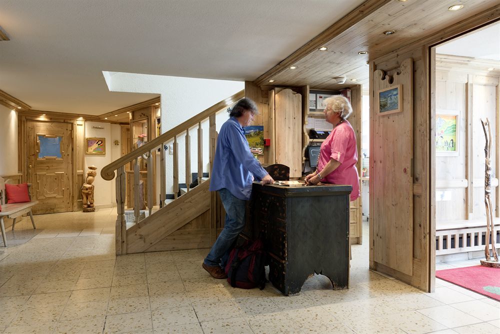 Kunsthotel Linde Garni Einsiedeln Bagian luar foto